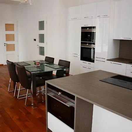 Premium Near Square With Two Big Bedrooms *