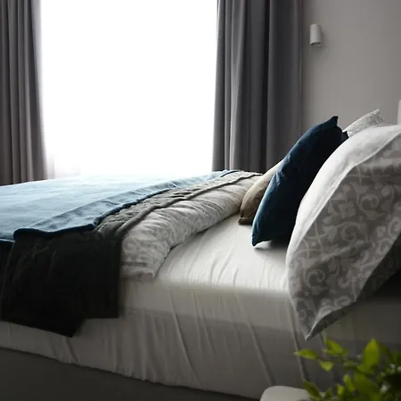 Апартаменты Premium Near Square With Two Big Bedrooms Банска-Бистрица