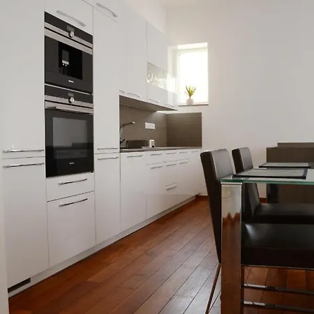 Premium Near Square With Two Big Bedrooms Банска-Бистрица