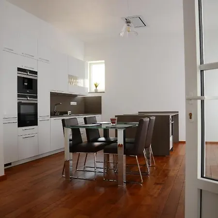 Premium Near Square With Two Big Bedrooms Apartment *